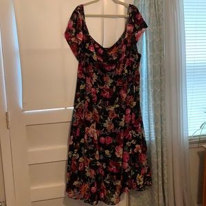 ASOS curve size 24 Off the shoulder floral dress